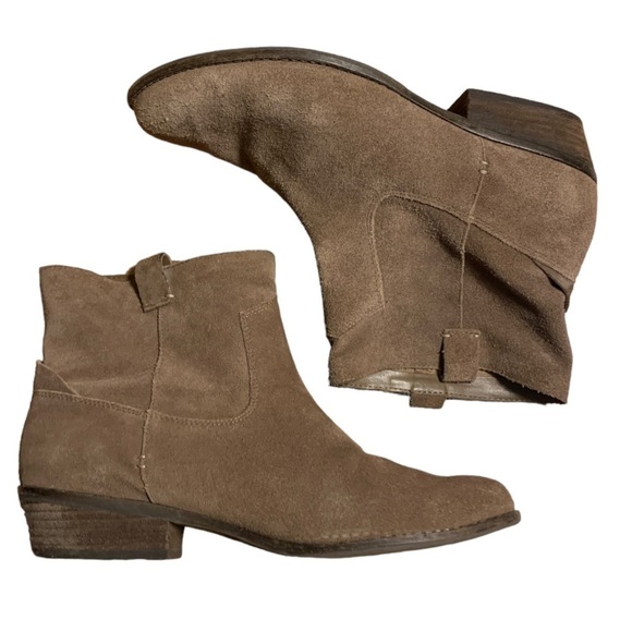 Dolce Vita Tan Suede Leather Ankle Boots Size 10 Western Style Bootie Pull On - Picture 4 of 8